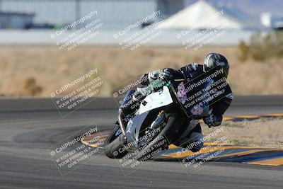 media/Dec-18-2022-SoCal Trackdays (Sun) [[8099a50955]]/Turn 4 (1pm)/